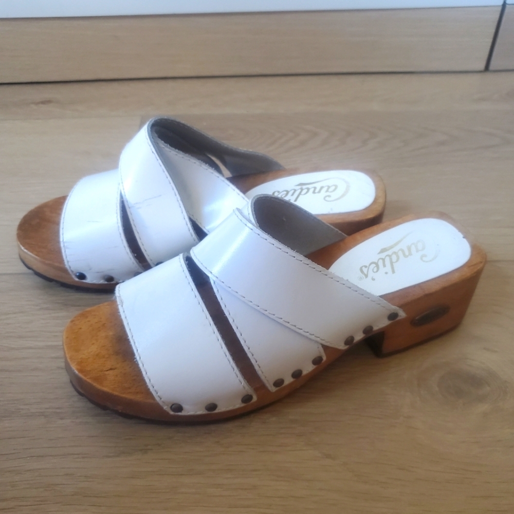 Vintage Leather Candie's Clogs